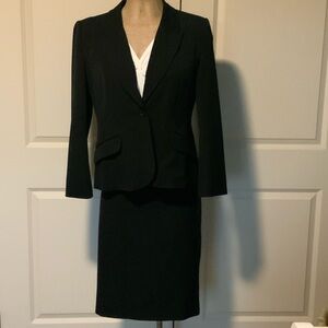 Classic Black Suit Set ~ Emma James  2-piece Black Suit ~ Size 16 ~ EPOC